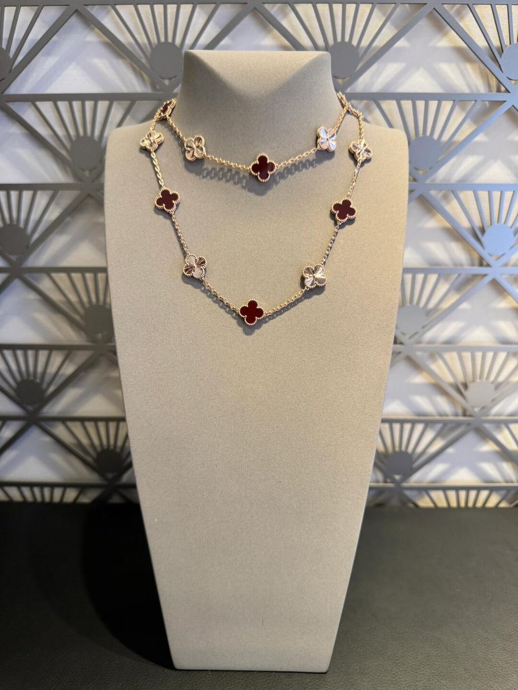 [Solara Jewelry ]CLOVER 20 MOTIFS LASER CARNELIAN NECKLACE