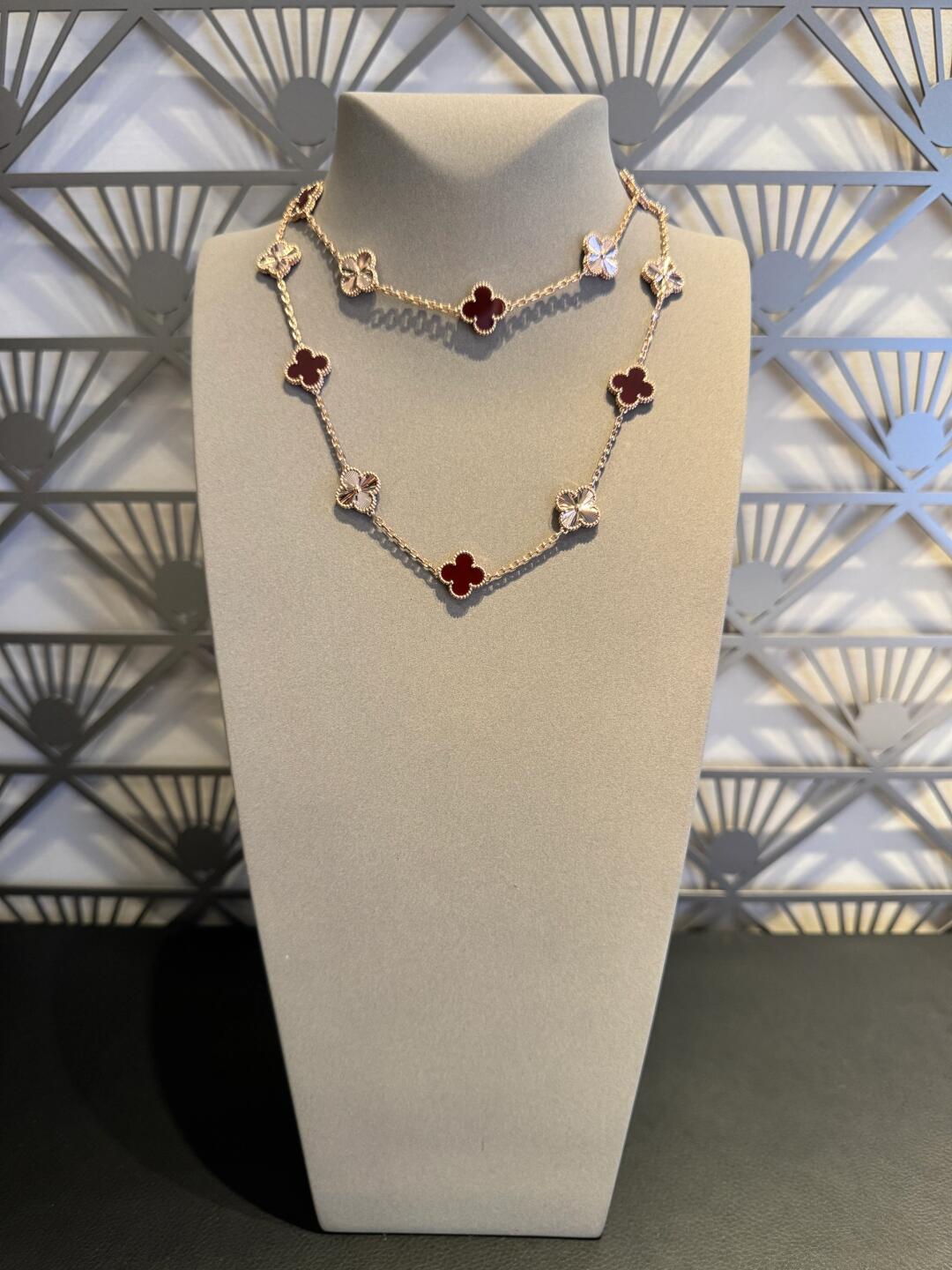 [Solara Jewelry ]CLOVER 20 MOTIFS LASER CARNELIAN NECKLACE