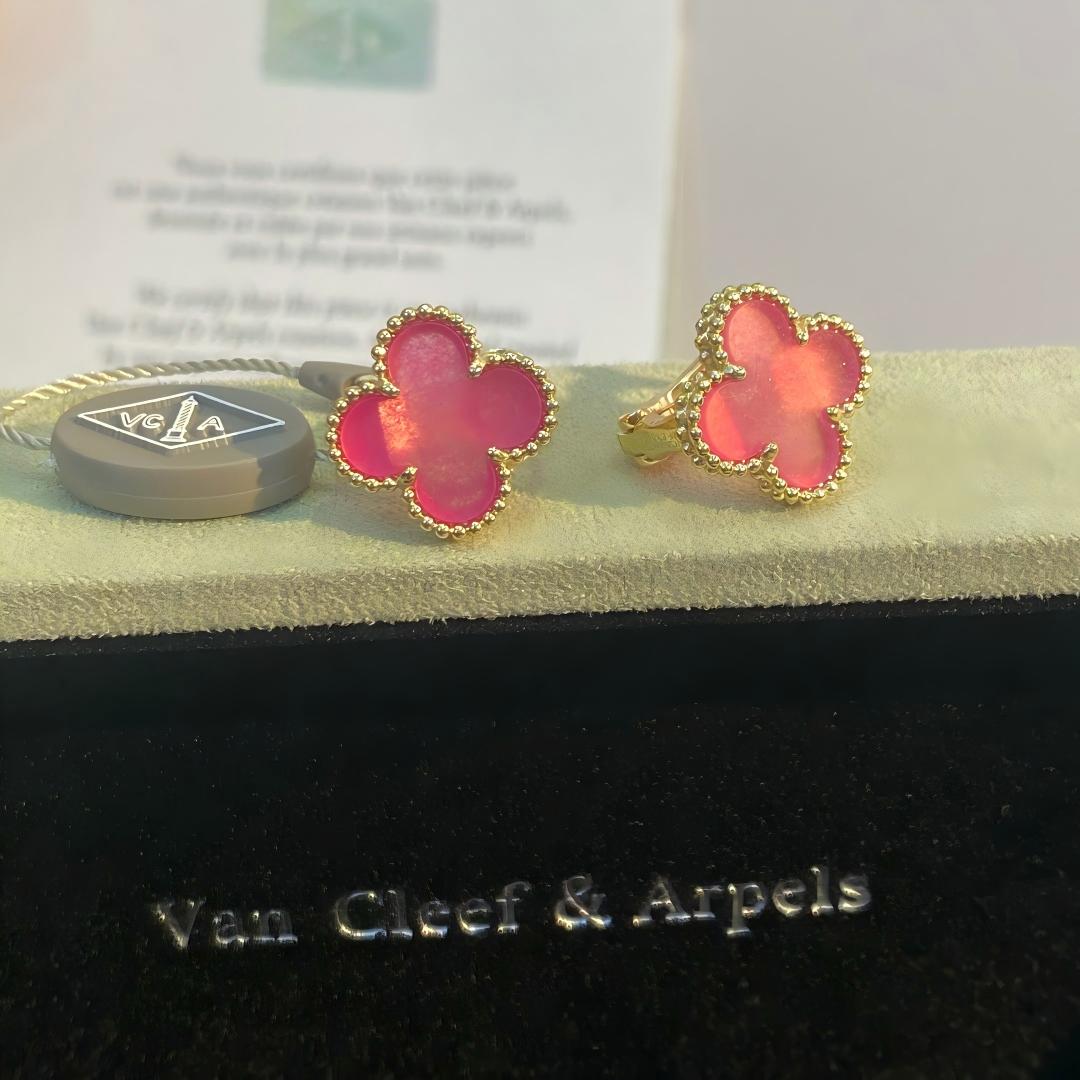 [Solara jewelry]NEW CLOVER 15MM PINK ENAMEL STUD EARRINGS