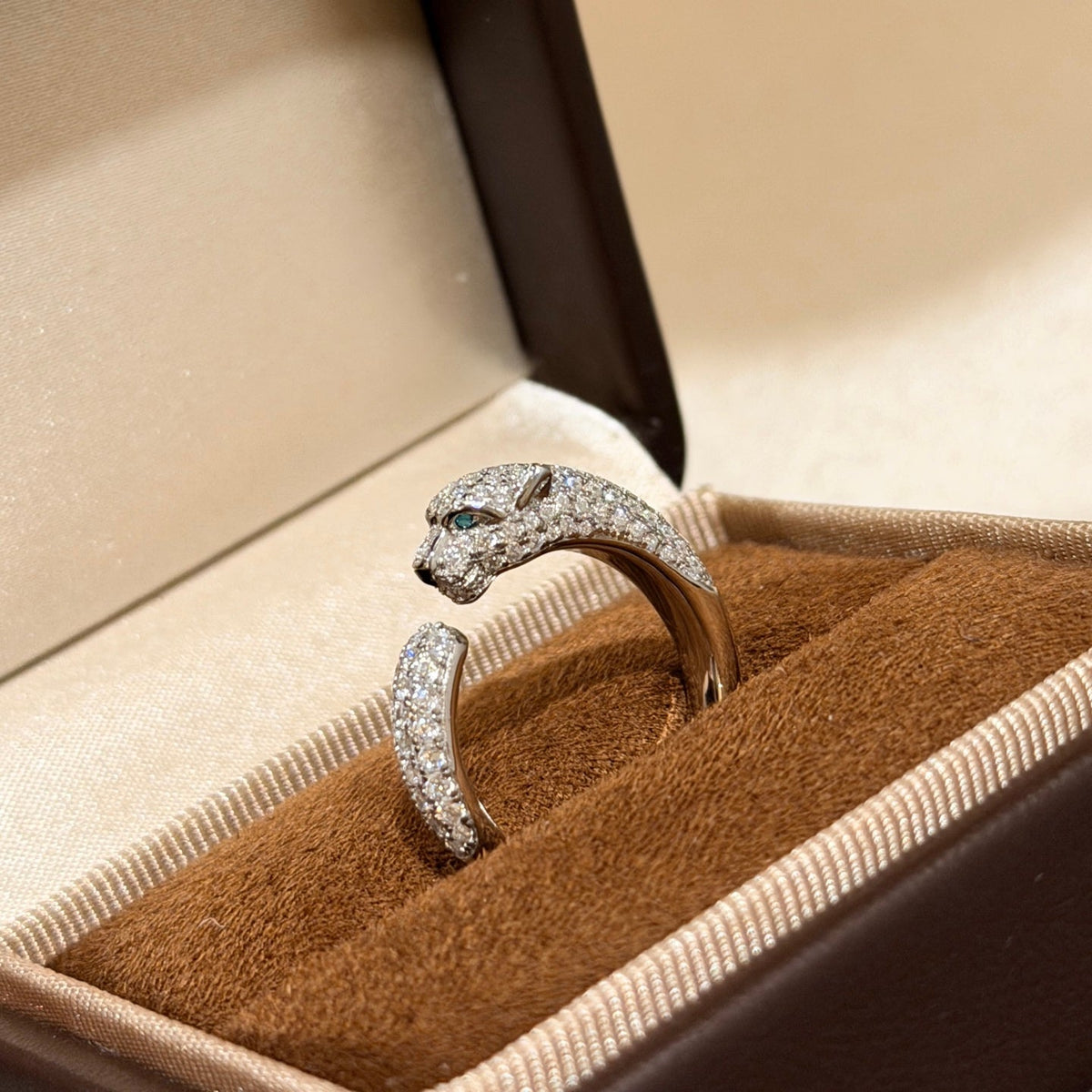 [Solara Jewelry ]パンテール 5.5mm オールダイヤモンドリング