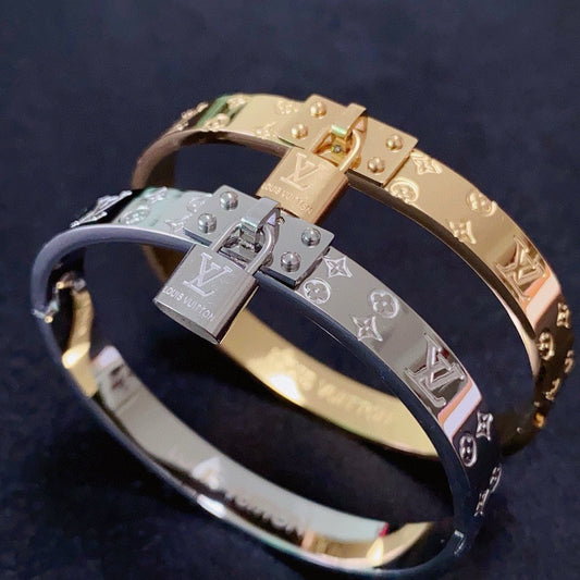 [Solara Jewelry ]Hブレスレット ロッククロージャー＆ブランドロゴ