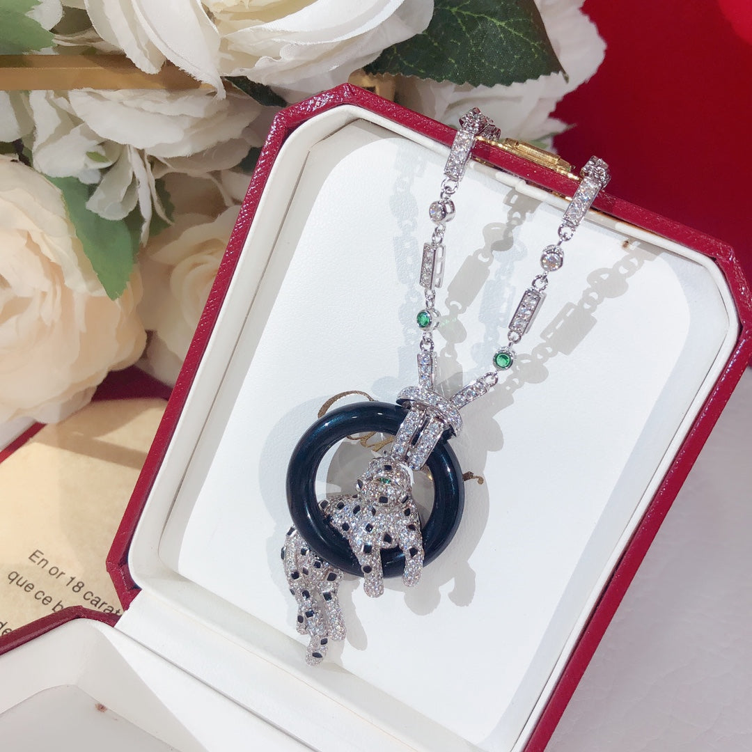 [Solara jewelry]Pave Panther Circle Pendant Necklace image 6