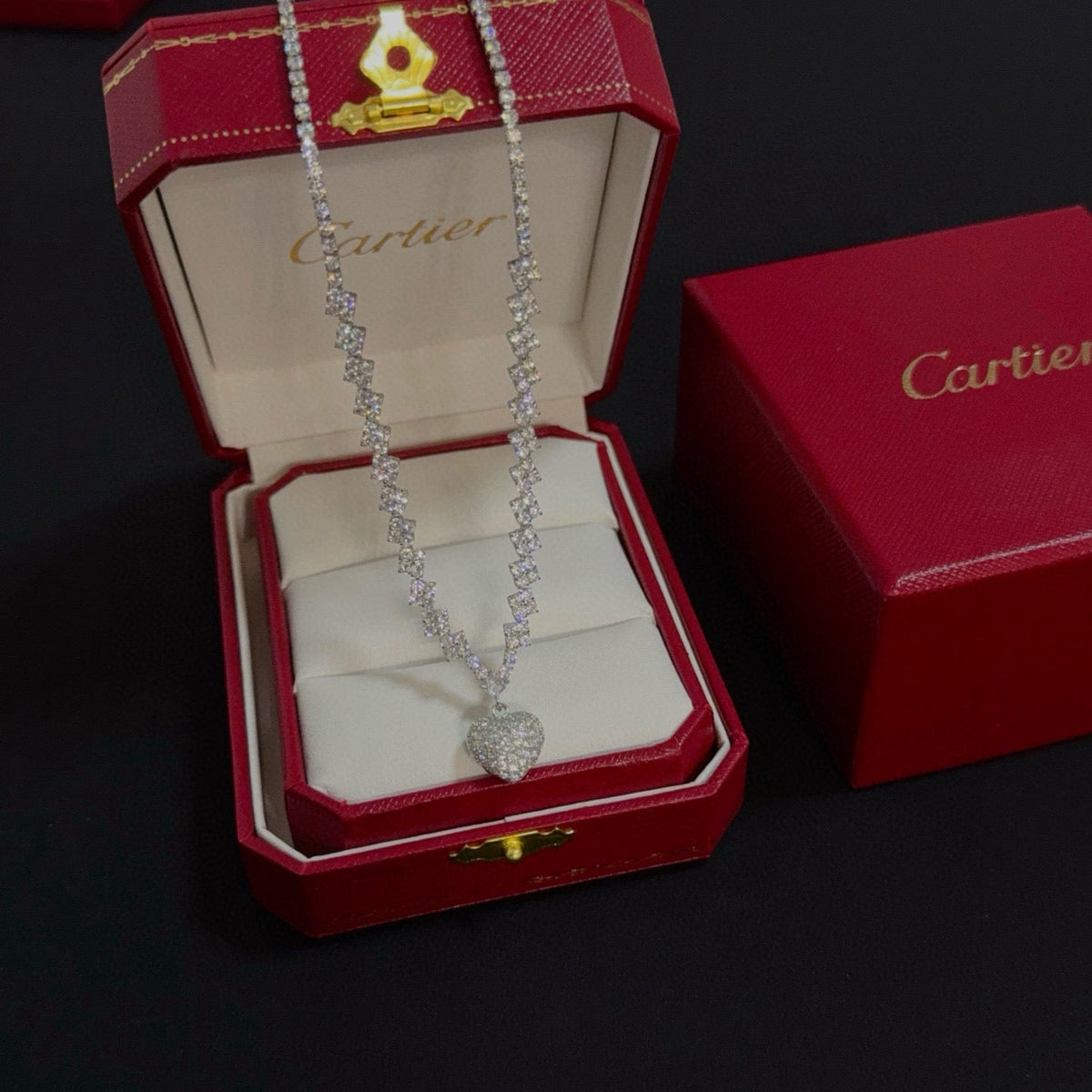 [Solara Jewelry ]LOVE ハート型 パヴェダイヤモンド ペンダントネックレス