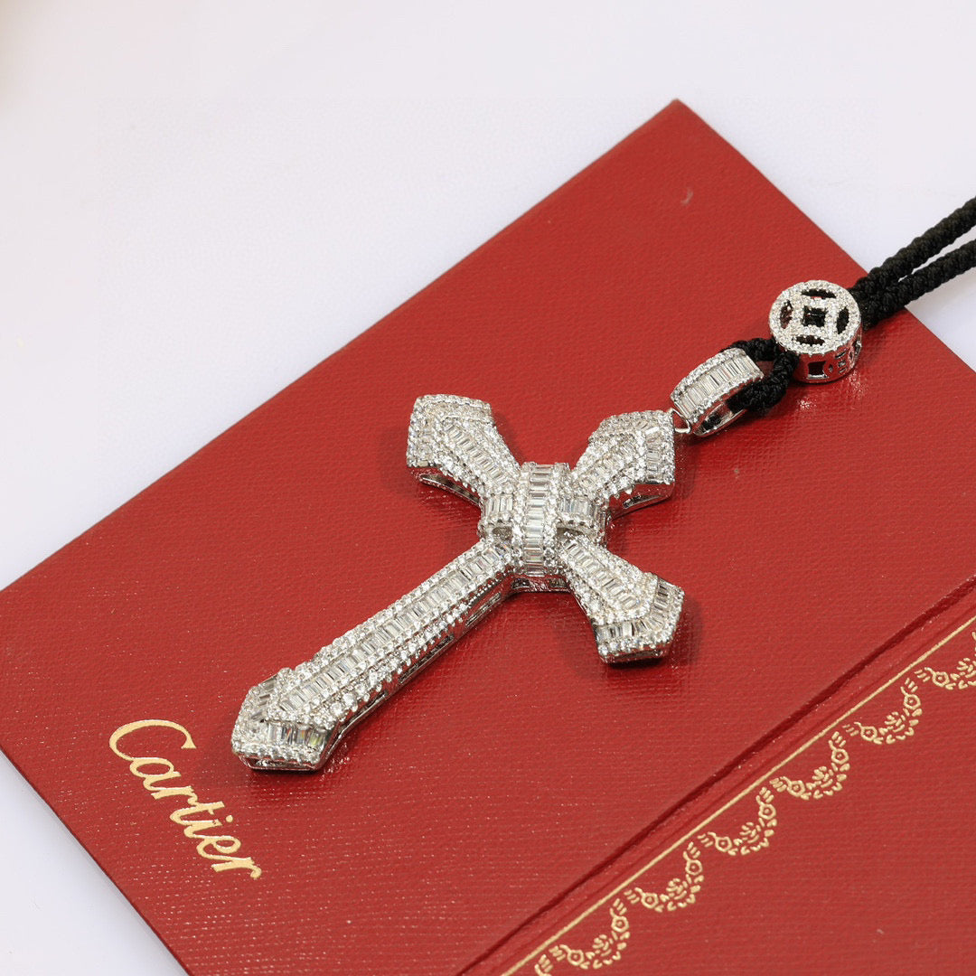 [Solara jewelry]Pave Cross Pendant Necklace