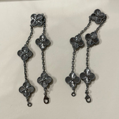 [Solara Jewelry ]クローバー 5 モチーフ ブラックブレスレット