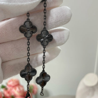 [Solara Jewelry ]クローバー 5 モチーフ ブラックブレスレット