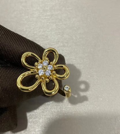 [Solara Jewelry ]FLOWERLACE BETWEEN THE FINGER