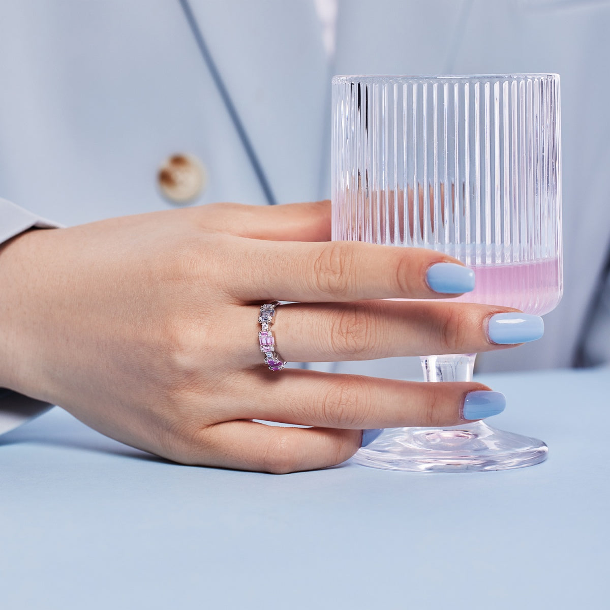 [Solara Jewelry ]ユニークでカラフルなエメラルドカットのパーティリング