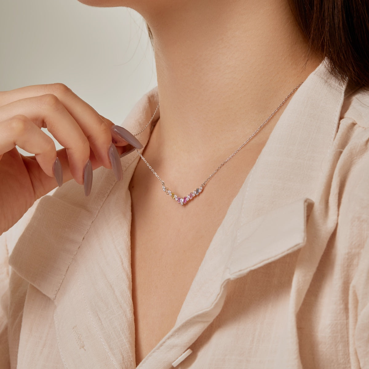 [Solara Jewelry ]煌めくレインボーネックレス