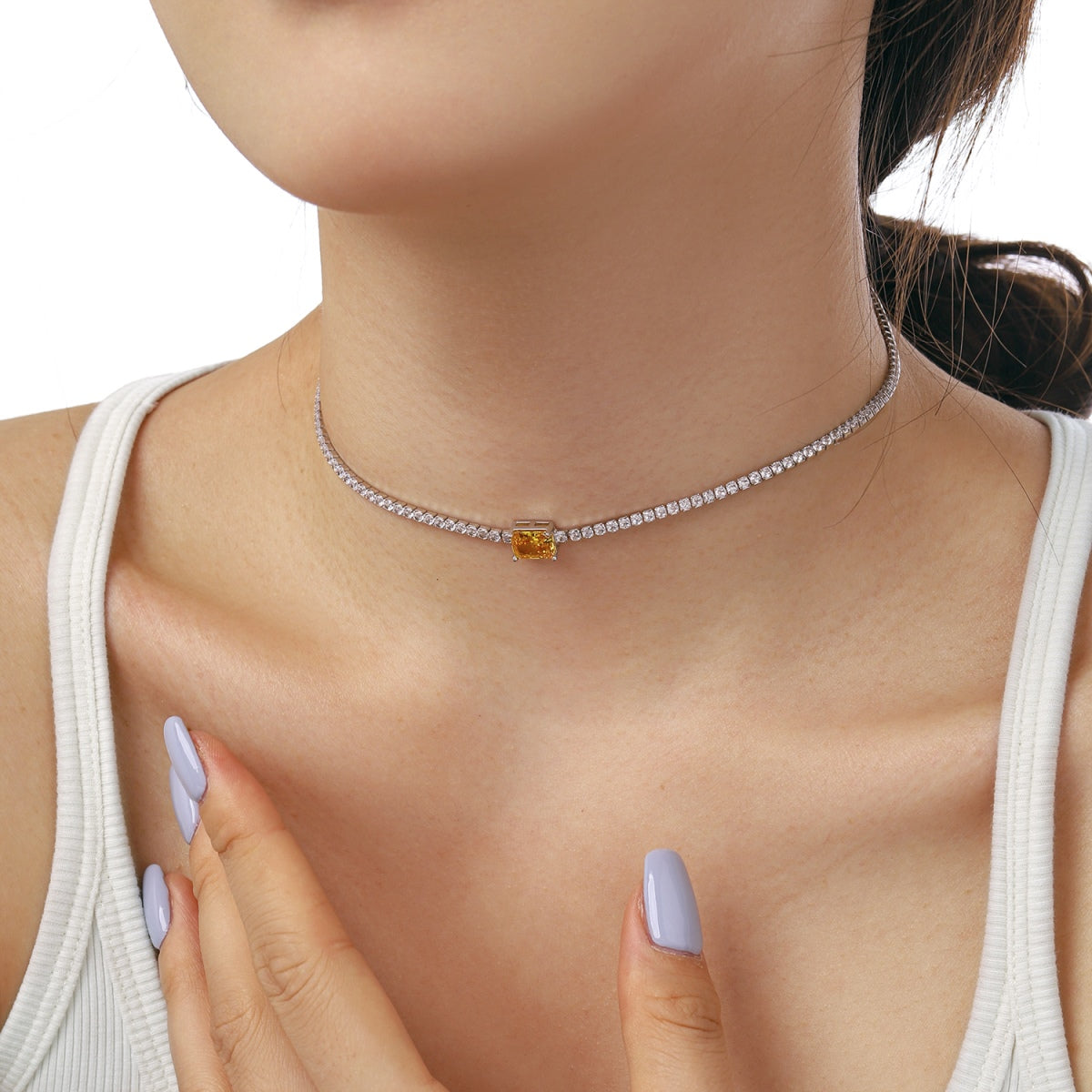 [Solara Jewelry ]2.0 Karat aufwendige Halskette mit Smaragdschliff