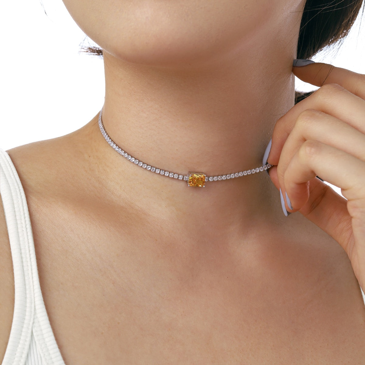 [Solara Jewelry ]2.0 Karat aufwendige Halskette mit Smaragdschliff