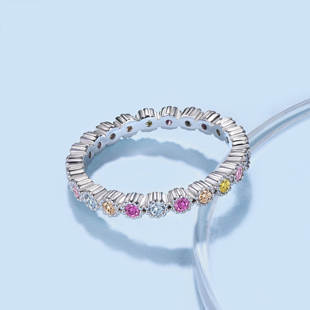 [Solara Jewelry ]Einzigartiger funkelnder Rundschliff-Alltagsring