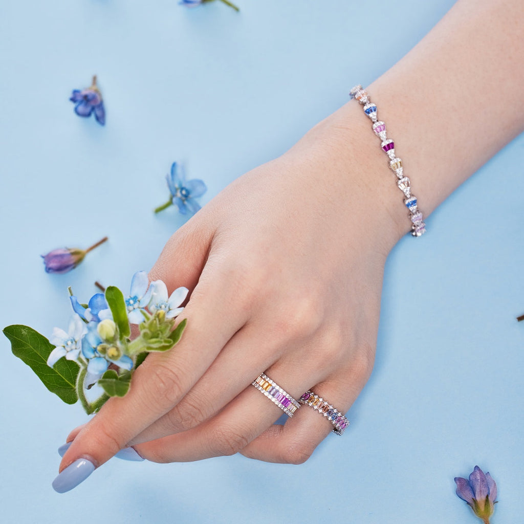 [Solara Jewelry ]Zierlicher kaleidoskopischer Ring mit Smaragdschliff für jeden Tag