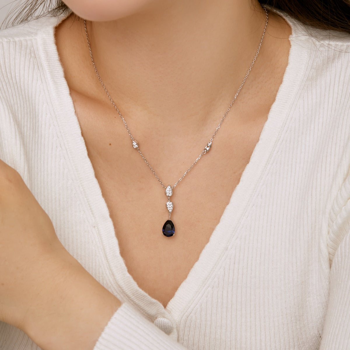 [Solara Jewelry ]洋梨型カットのネックレス