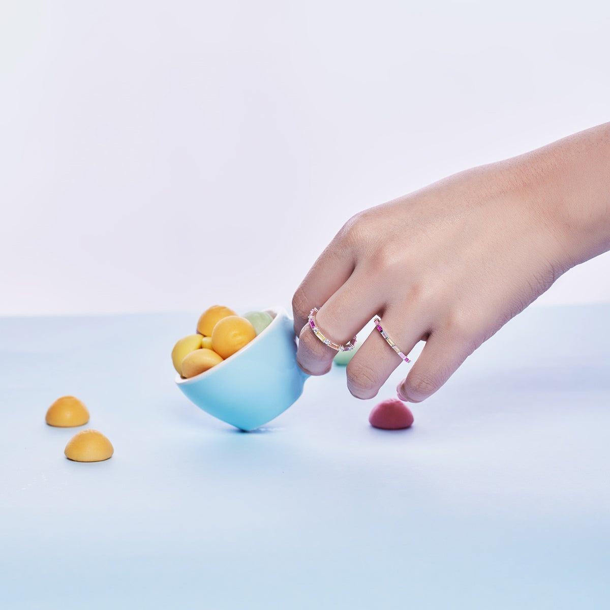 [Solara Jewelry ]Exquisiter, mehrfarbiger Ring im Smaragdschliff für den Alltag