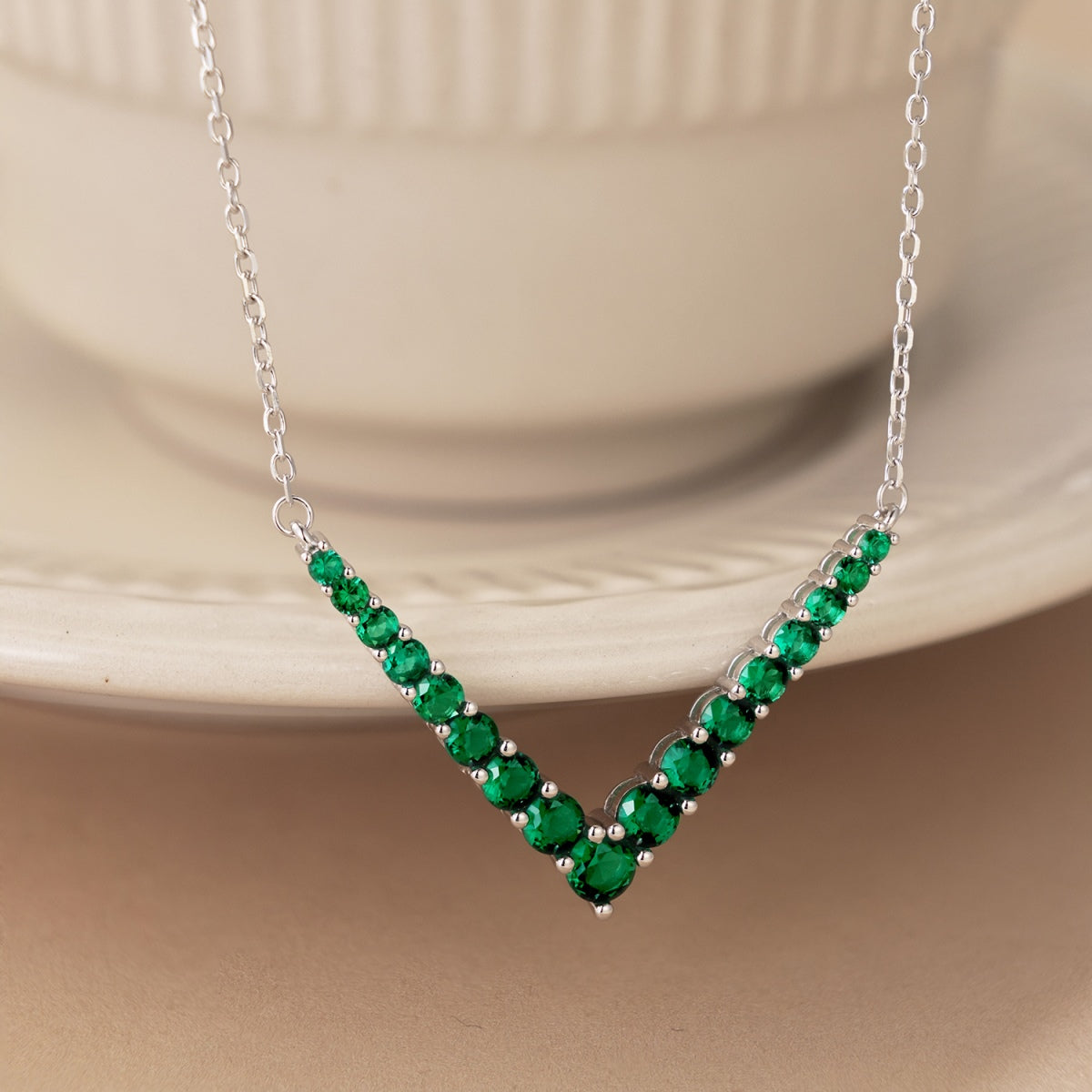 [Solara Jewelry ]オーネイトラウンドカットネックレス