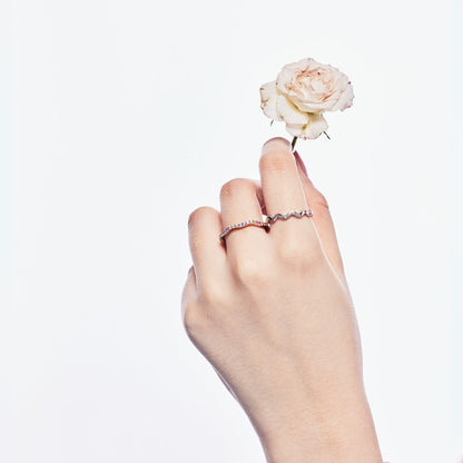 [Solara Jewelry ]華やかなヴィヴィッドラウンドカット デイリーリング