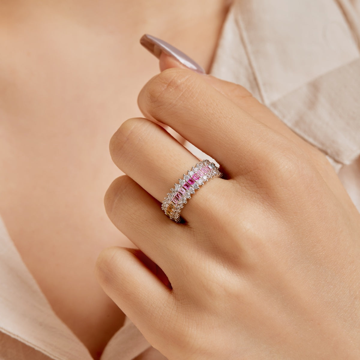 [Solara Jewelry ]Verzierter farbenfroher Radiant-Schliff Alltagsring