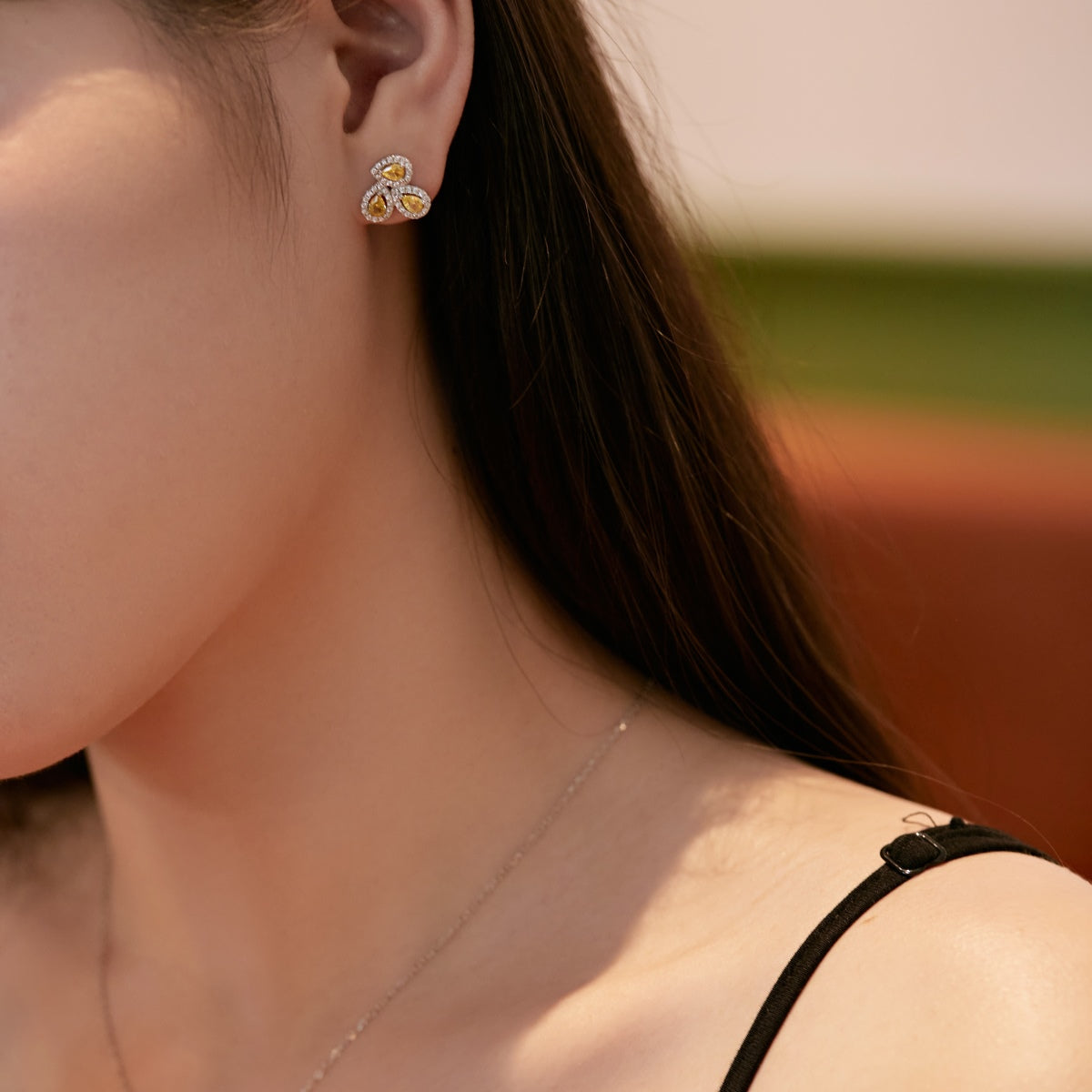 [Solara Jewelry] Ohrringe für Verliebte mit birnenförmigen und verschnörkelten Blumen