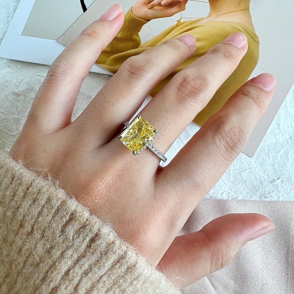 [Solara Jewelry ]4.0 Carat Luxurious Engagement Ring
