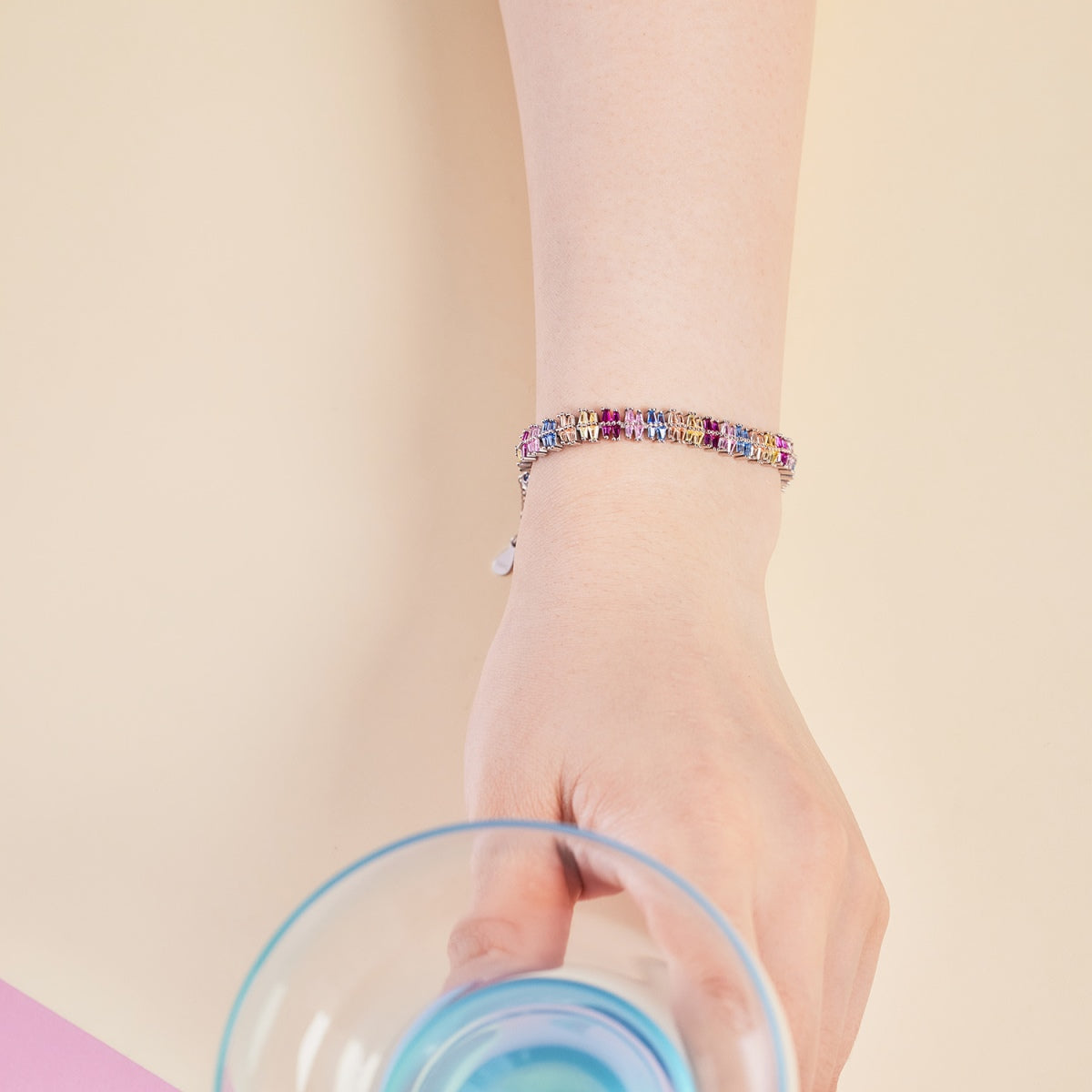 [Solara Jewelry ]Funkelndes, exquisites Partyarmband mit Facettenschliff