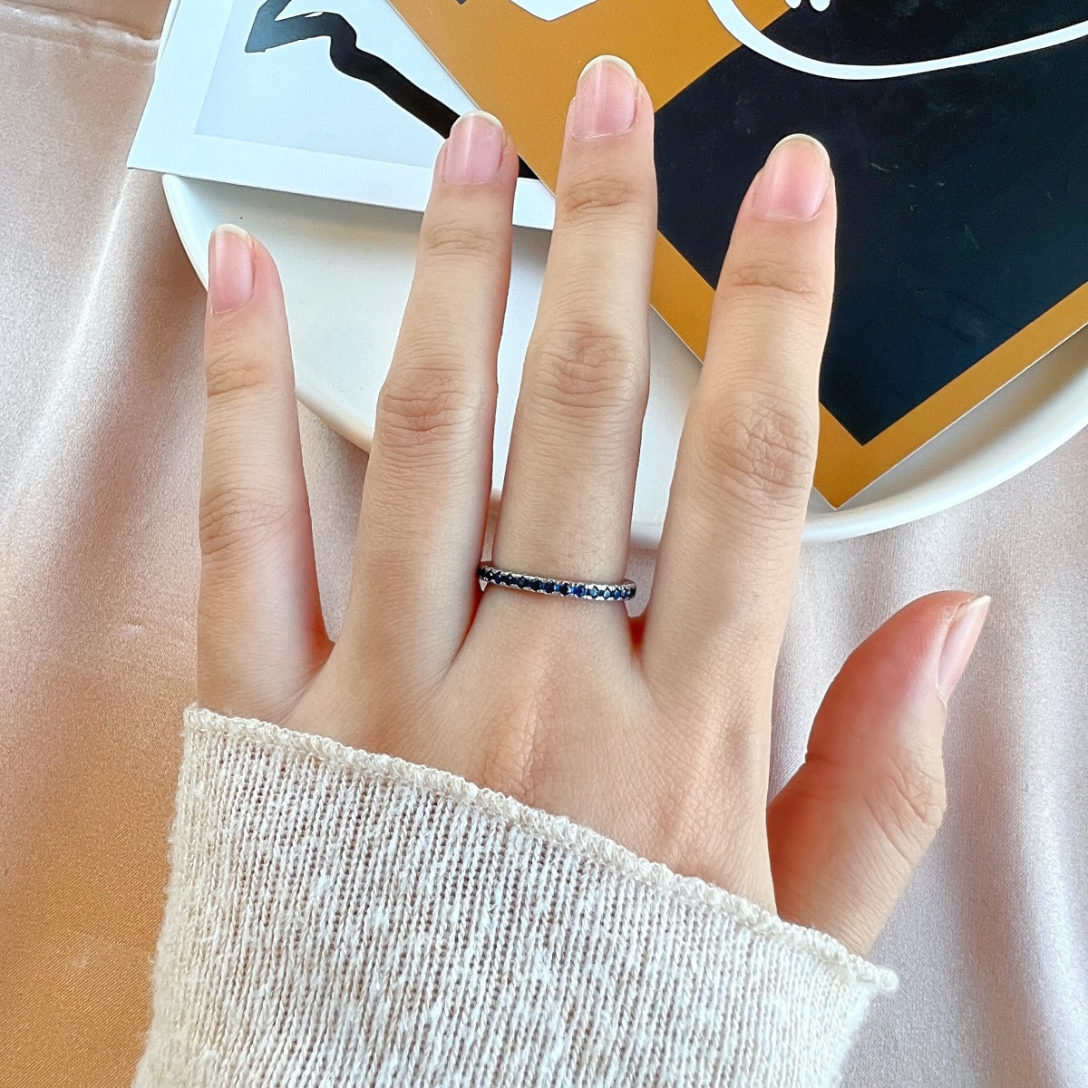 [Solara Jewelry ]繊細な輝きを放つラウンドカットのデイリーリング