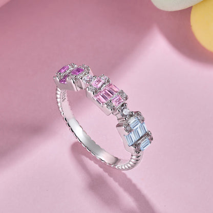 [Solara Jewelry ]ユニークでカラフルなエメラルドカットのパーティリング