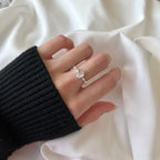 [Solara Jewelry ]0.75カラット ラグジュアリーで鮮やかなエロンゲーテッド クッションカット デイリーリング
