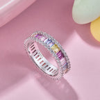 [Solara Jewelry ]Zierlicher kaleidoskopischer Ring mit Smaragdschliff für jeden Tag