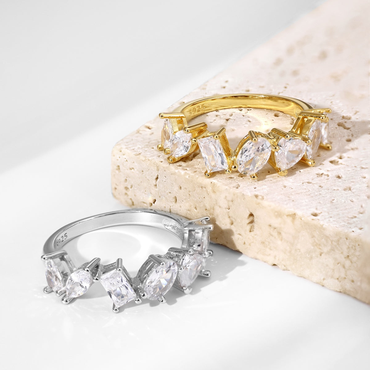 [Solara Jewelry ]Delicate Multi Cut Ring