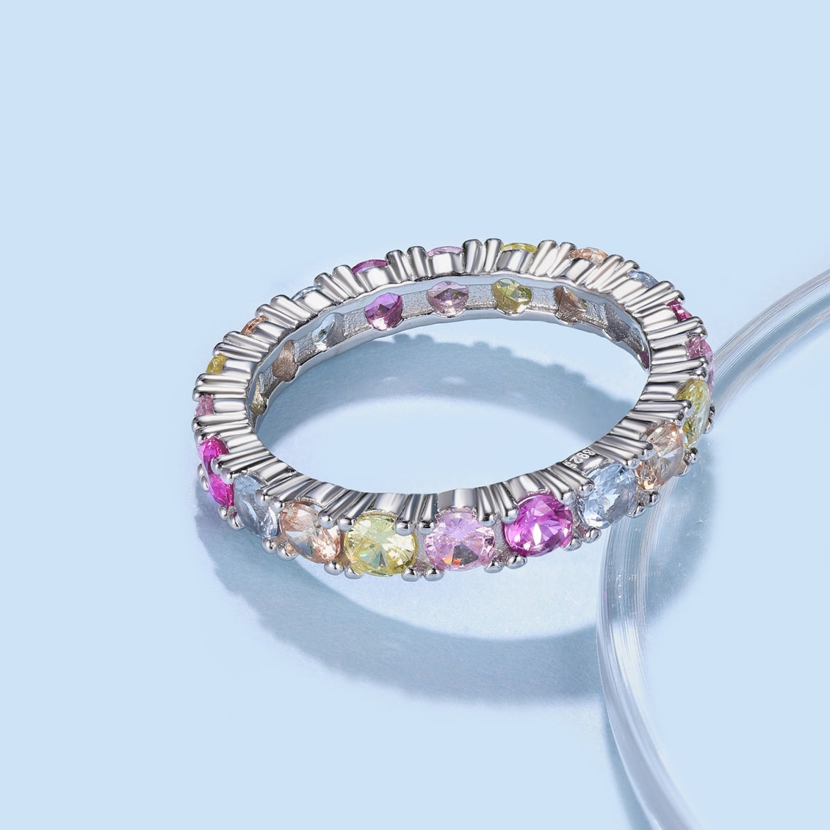[Solara Jewelry ]Strahlender, glänzender Tennisring mit Rundschliff