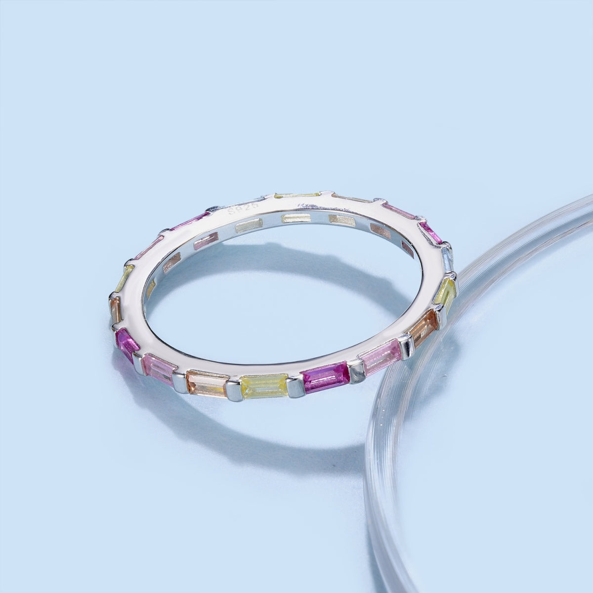 [Solara Jewelry ]Exquisiter, mehrfarbiger Ring im Smaragdschliff für den Alltag