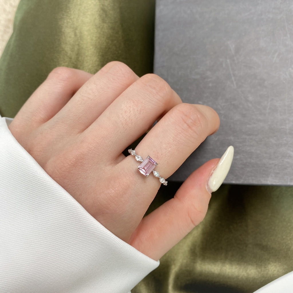 [Solara Jewelry ]1.0 Karat zierlicher, strahlender Ring mit Radiant-Schliff für jeden Tag
