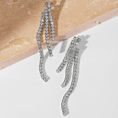 [Solara Jewelry ]豪華で繊細なバンケットイヤリング