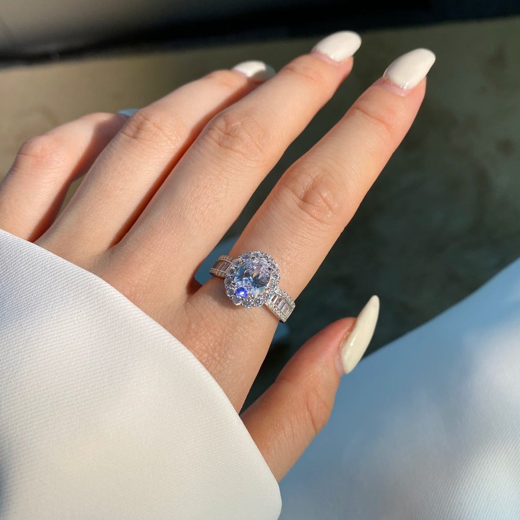 [Solara Jewelry ]1,5 Karat schillernder, charmanter Ring mit ovalem Schliff für Bankette