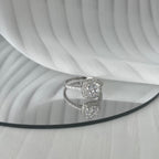 [Solara Jewelry] 輝く高貴なラウンドカット ウェディングリング