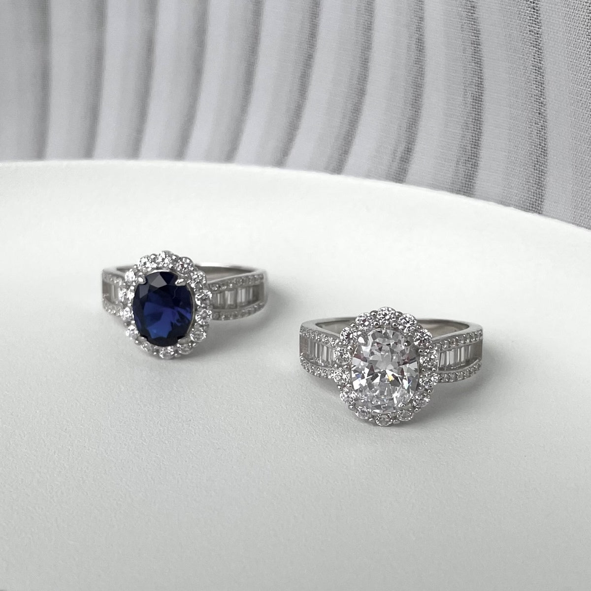 [Solara Jewelry ]1,5 Karat schillernder, charmanter Ring mit ovalem Schliff für Bankette
