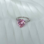 [Solara Jewelry] 6.0カラットの贅沢な輝きを放つロマンチックなハートカットリング