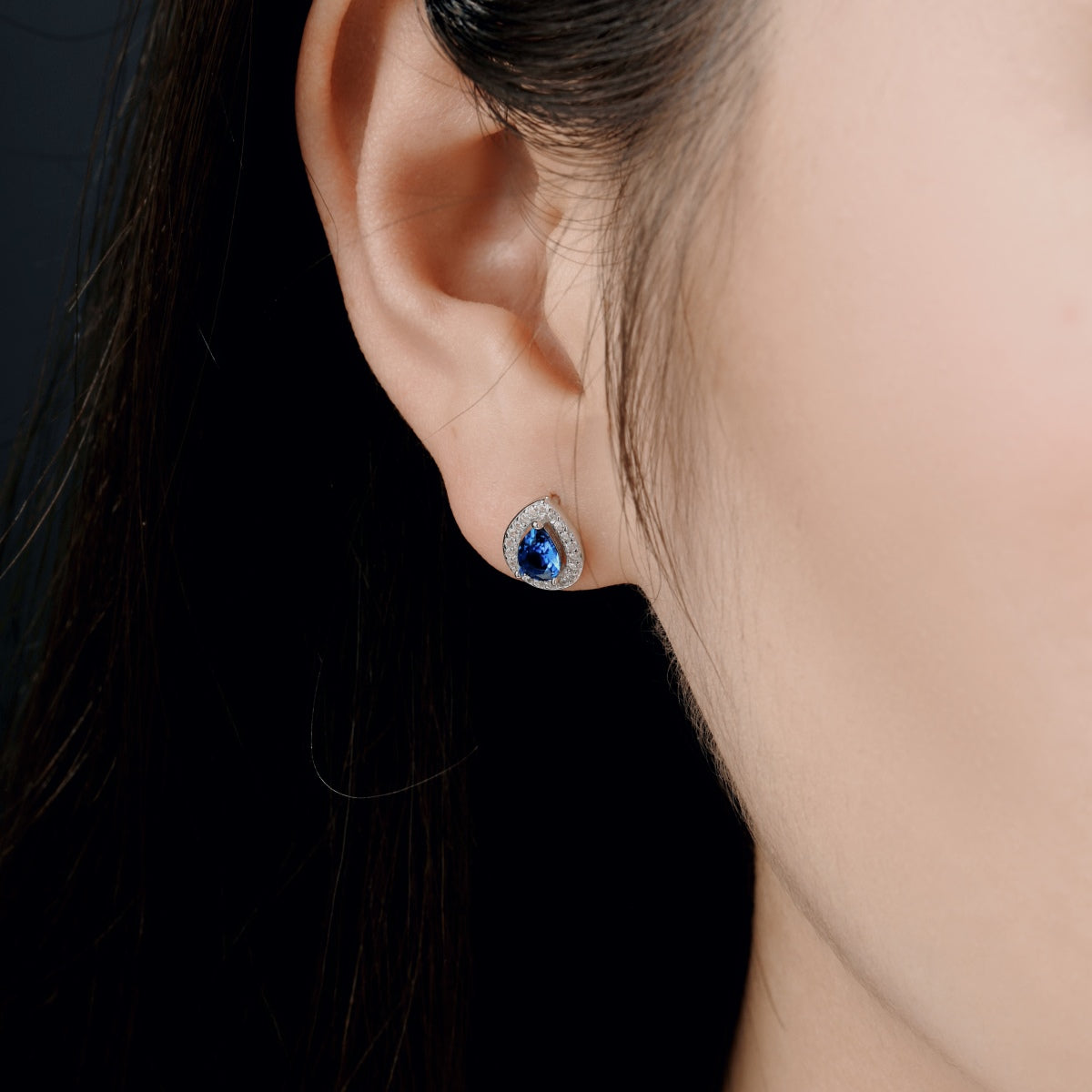 [Solara Jewelry ]ラグジュアリーウォータードロップ型イヤリング