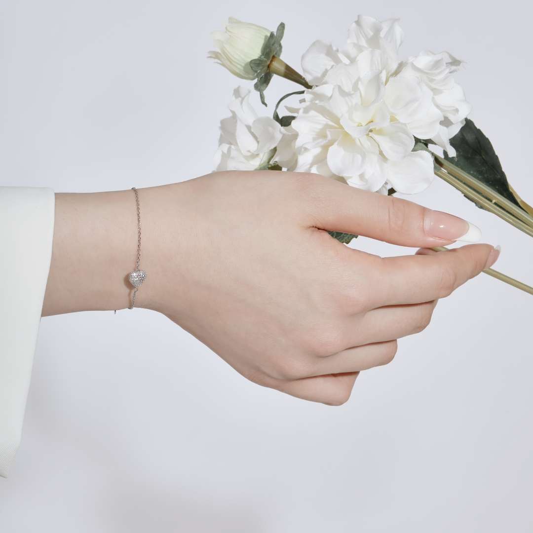 [Solara Jewelry ]ハート型の上品で多彩なブレスレット