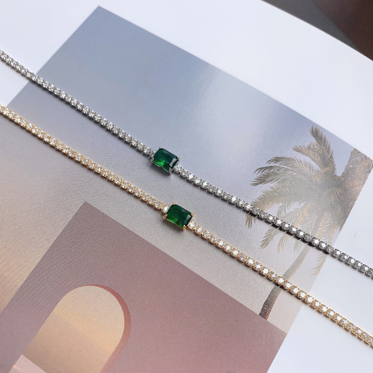 [Solara Jewelry ]Einzigartiges Smaragdschliff-Armband, 1,0 Karat, Bankett-Stil