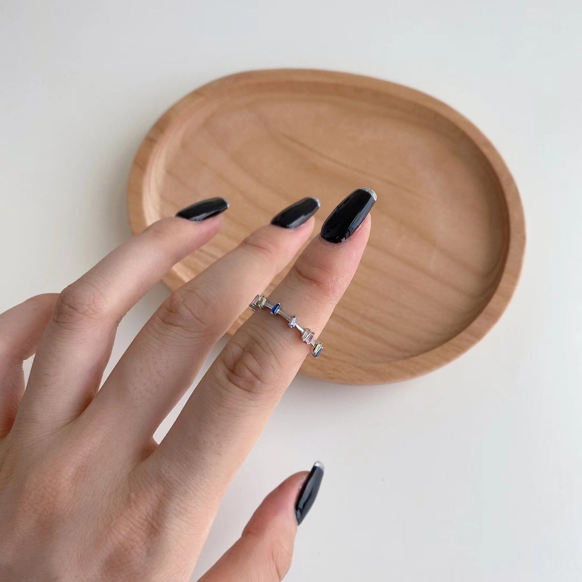 [Solara Jewelry ]ユニークな台形カット デイリーリング