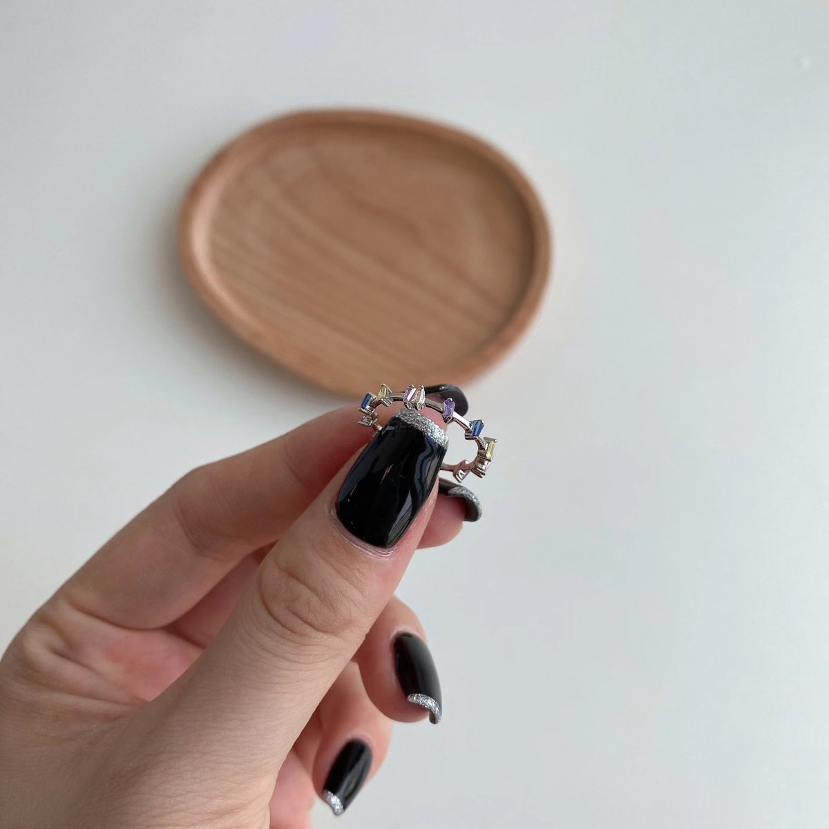 [Solara Jewelry ]Einzigartiger Ring mit Trapezschliff für den Alltag