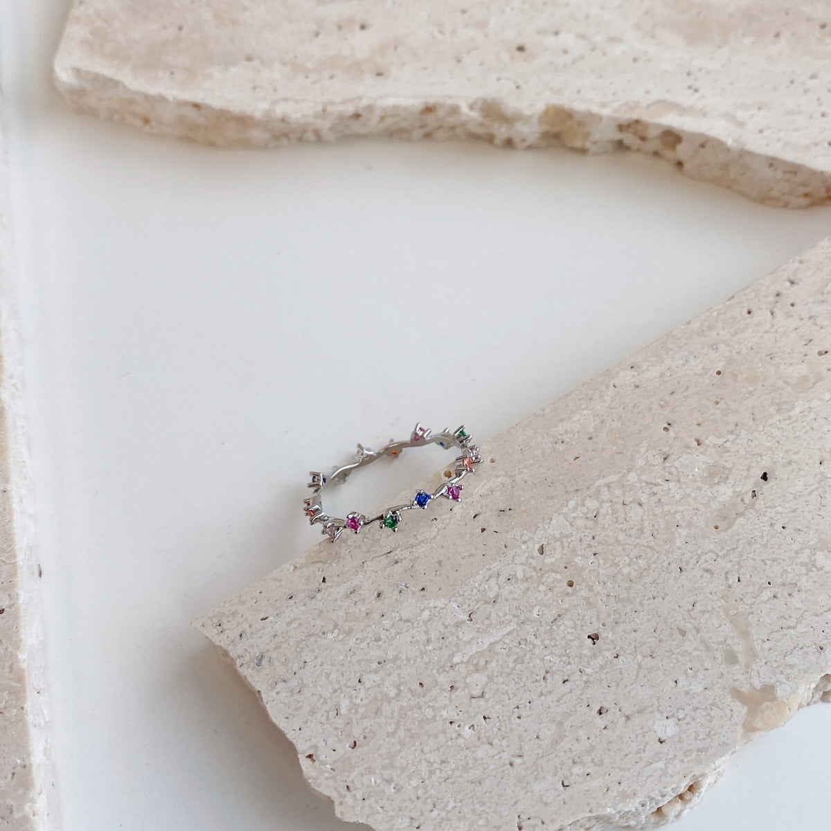 [Solara Jewelry ]Radiant Colorful Round Cut Daily Ring