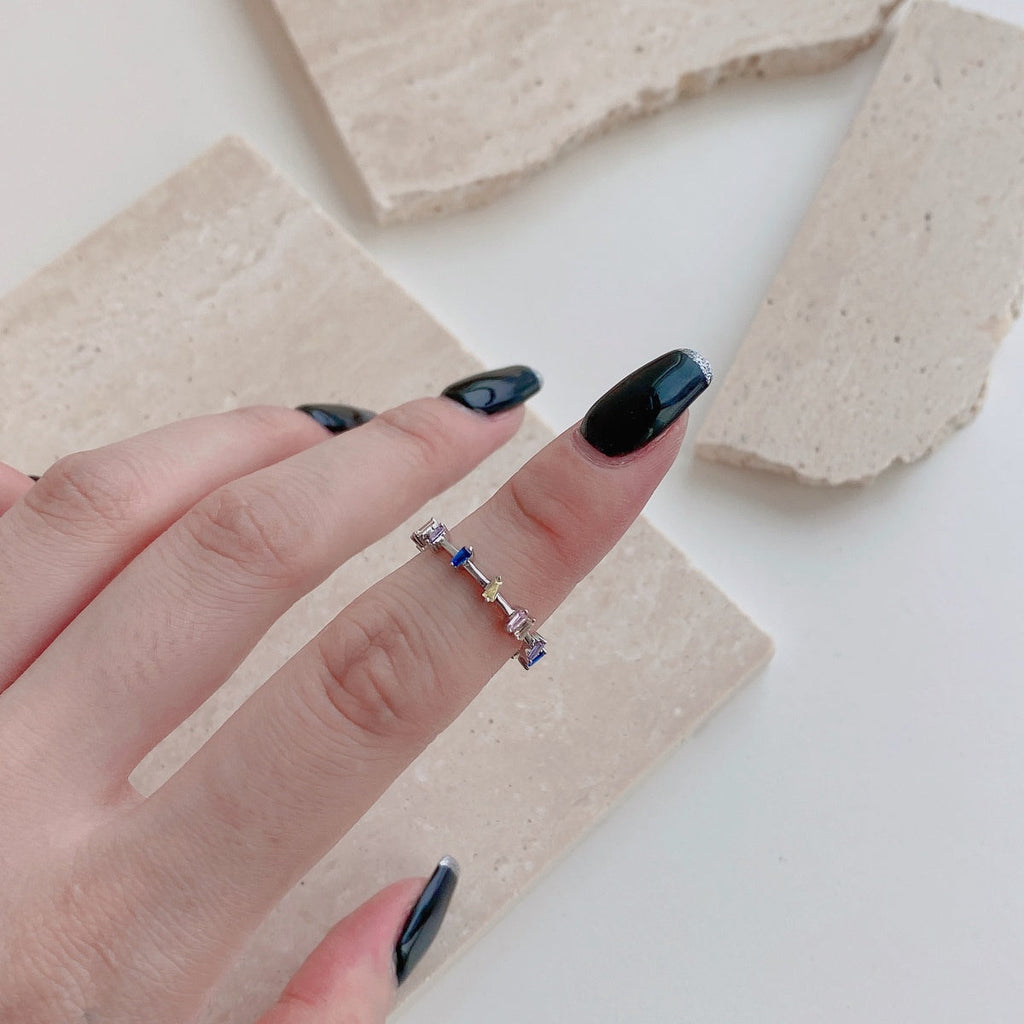 [Solara Jewelry ]Einzigartiger Ring mit Trapezschliff für den Alltag