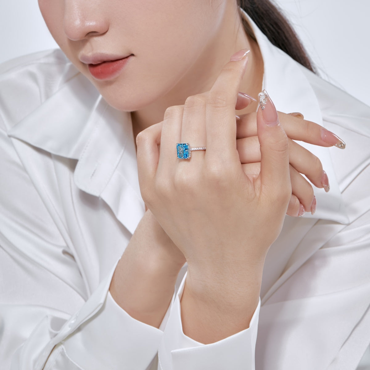 [Solara Jewelry ]4.0 Carat Luxurious Engagement Ring