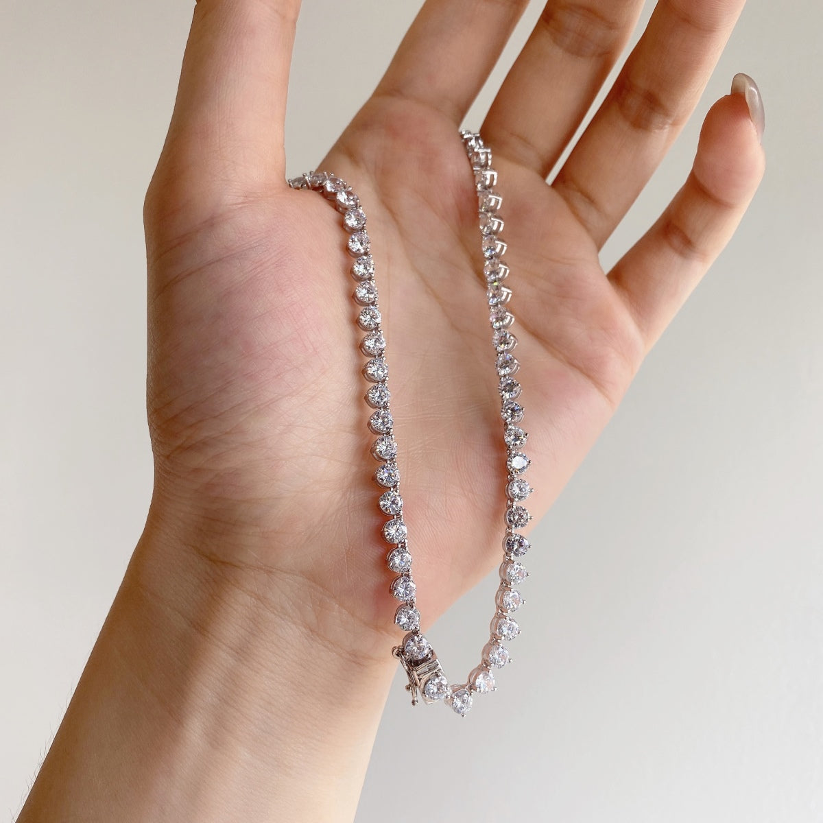 [Solara Jewelry] オーネイト ハートカット テニスネックレス