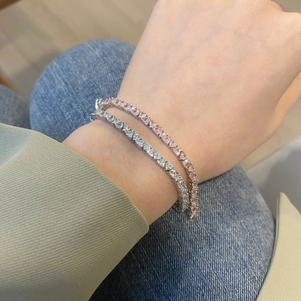 [Solara Jewelry ]Strahlendes romantisches Herzform-Liebhaberarmband