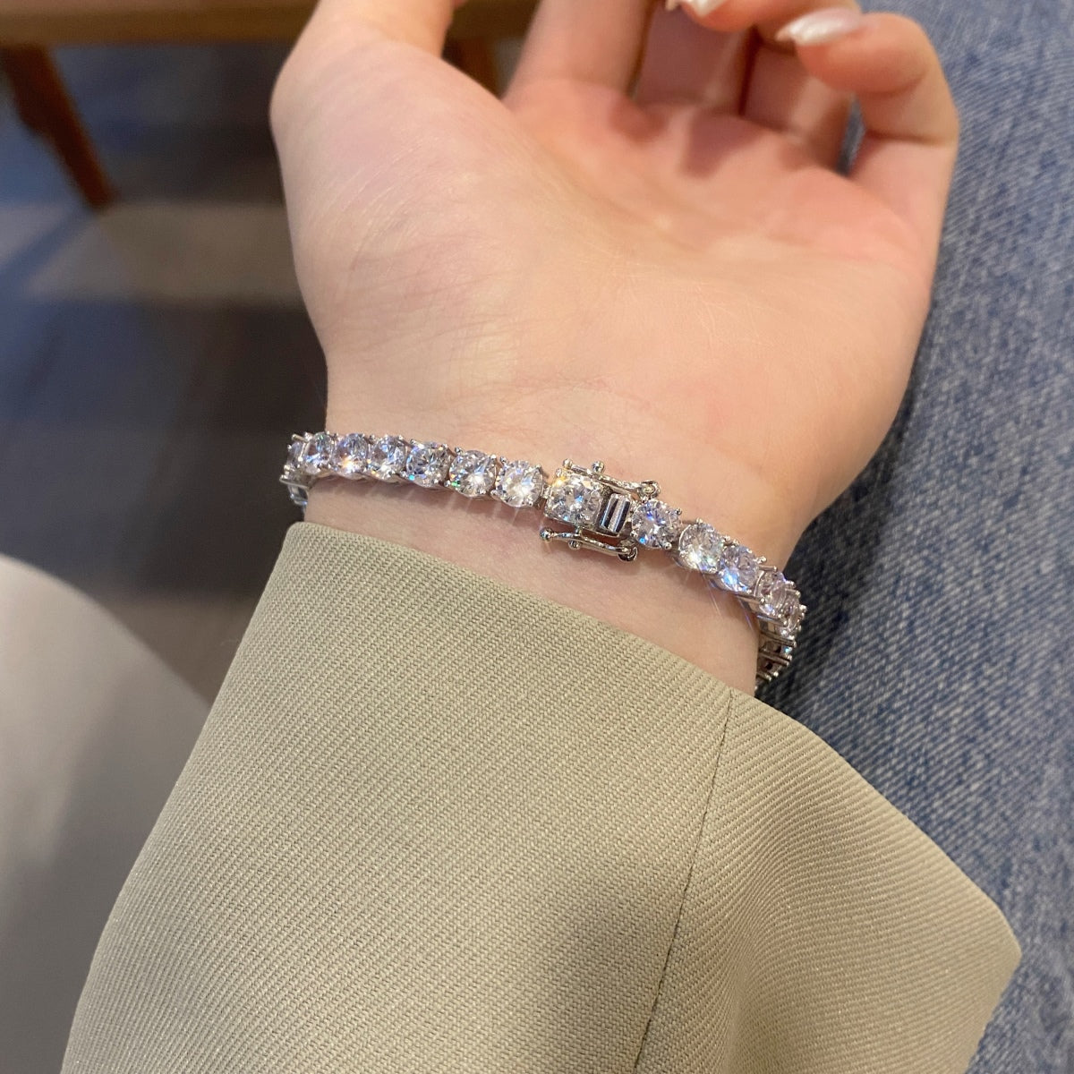 [Solara Schmuck] Verziertes, funkelndes rundgeschliffenes Hochzeitsarmband