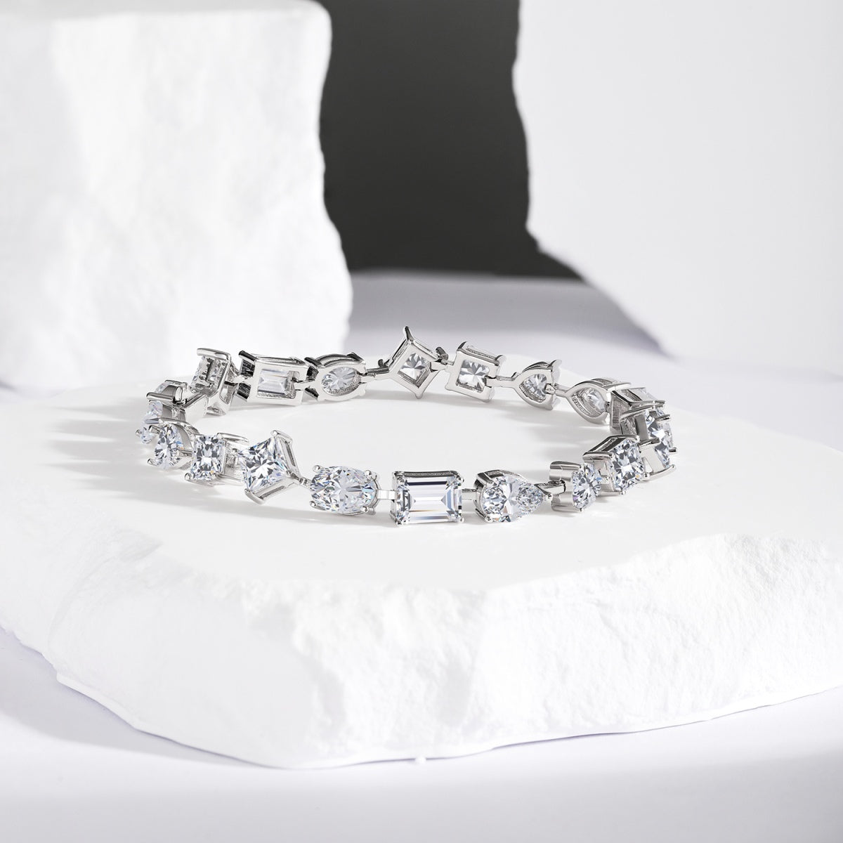 [Solara Jewelry ]Einzigartiges, exquisites Armband mit Facettenschliff für den Alltag
